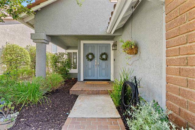 Vista, CA 92081,1954 Vineyard Avenue