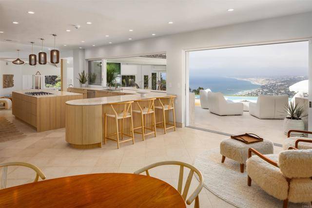 La Jolla (san Diego), CA 92037,1904 Via Casa Alta