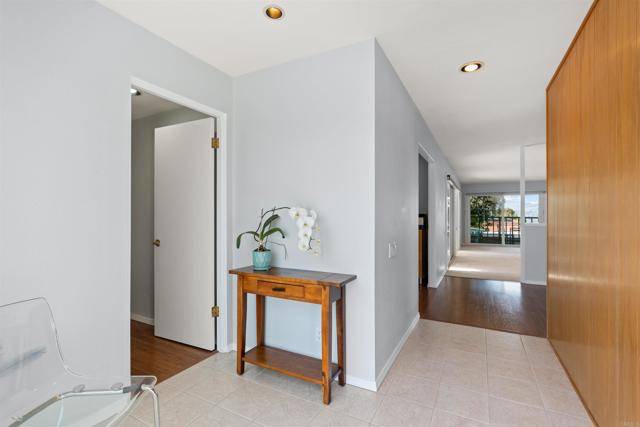 Oceanside, CA 92057,3621 Vista Campana #54