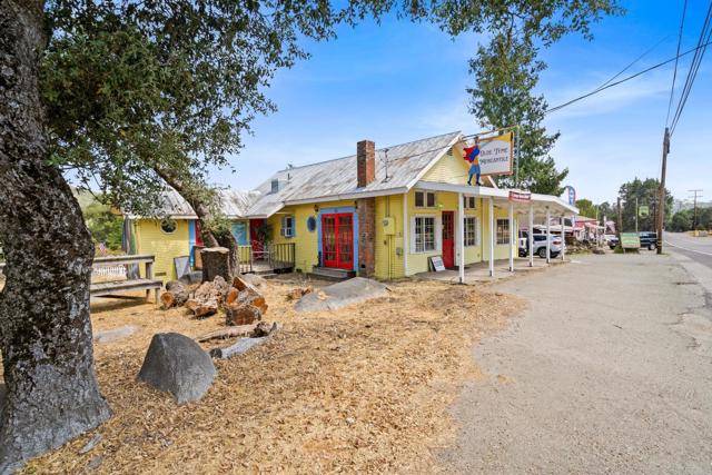 Julian, CA 92036,4336 Julian Highway