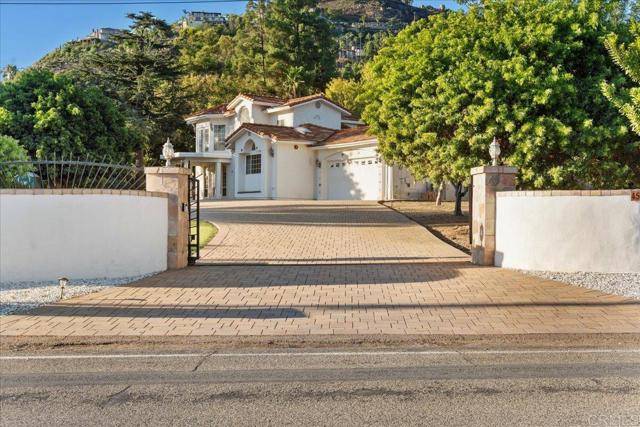 La Mesa, CA 91941,4546 Conrad Drive