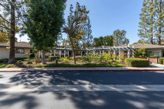 San Marcos, CA 92078,1681 Circa Del Lago #F102