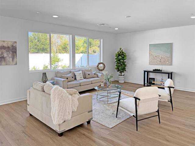 San Diego, CA 92126,7636 Acama Street