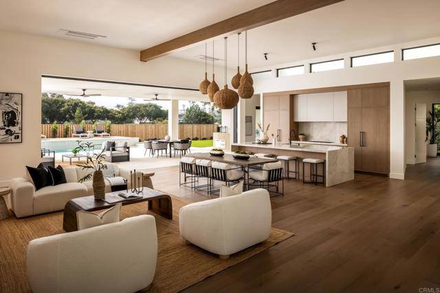 Solana Beach, CA 92075,601 N Cedros