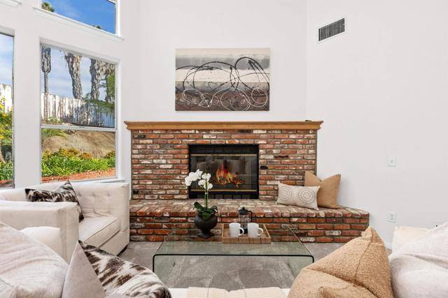 Fallbrook, CA 92028,1474 Via Encinos Drive