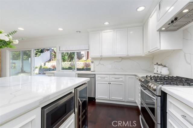 Costa Mesa, CA 92627,1870 Parkcrest Drive