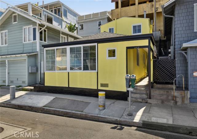 Laguna Beach, CA 92651,357 Mermaid Street