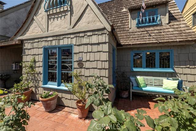 Newport Beach, CA 92662,115 Apolena Avenue
