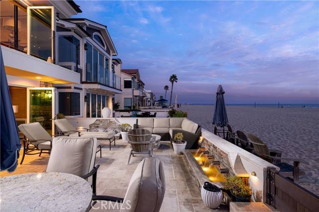 Newport Beach, CA 92663,6702 W Oceanfront