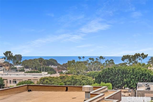 Laguna Beach, CA 92651,346 Y Place