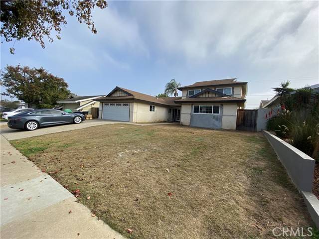 Newport Beach, CA 92660,2316 La Linda Place