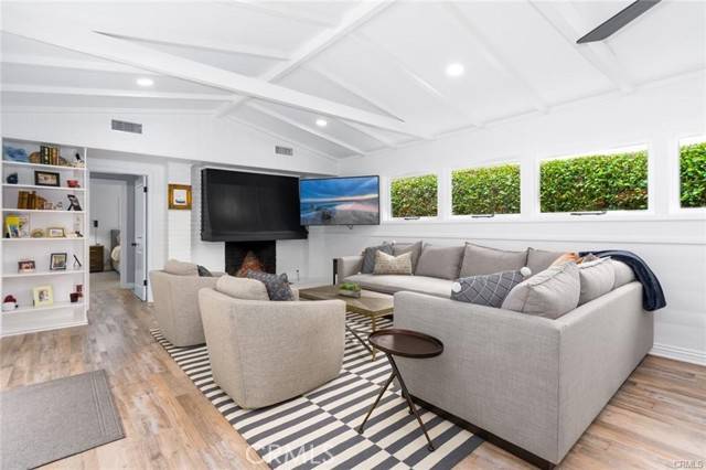 Newport Beach, CA 92663,129 Via Nice