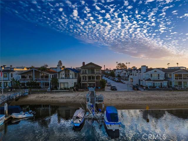 Newport Beach, CA 92661,111 E Edgewater Avenue #B