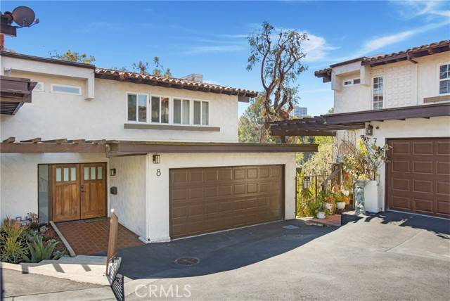 Newport Beach, CA 92660,835 Amigos Way #8
