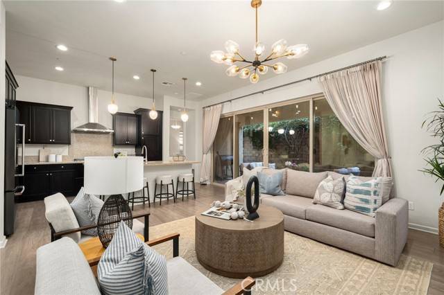 Brea, CA 92823,3395 Calle Del Sol