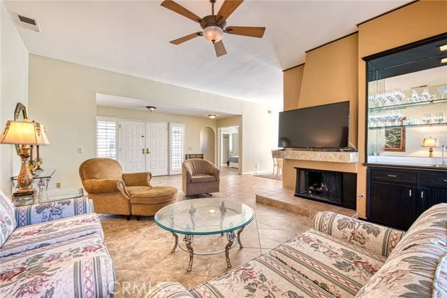 La Quinta, CA 92253,48111 Calle Seranas