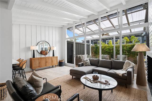 Newport Beach, CA 92661,432 Seville Avenue
