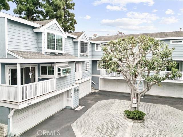 Costa Mesa, CA 92627,2218 Mayfair Court