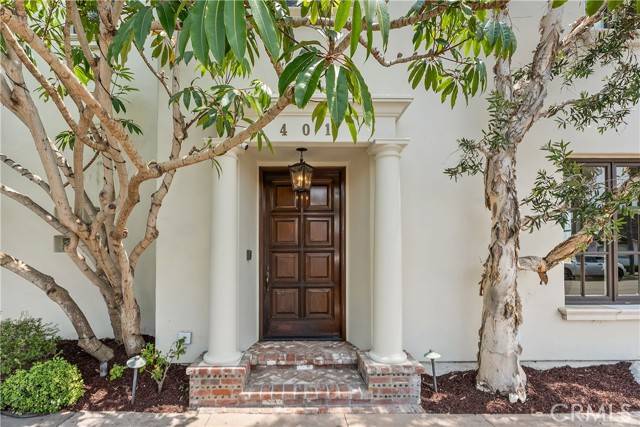 Newport Beach, CA 92663,401 Piazza Lido