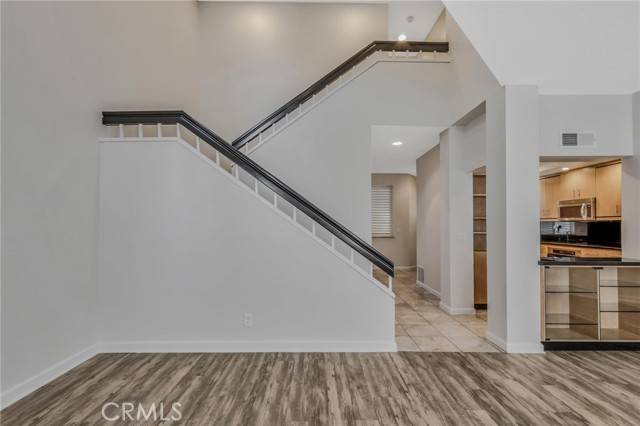 Newport Beach, CA 92660,71 Bradbury