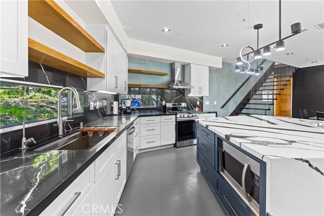 Lake Arrowhead, CA 92352,1021 Teakwood Drive