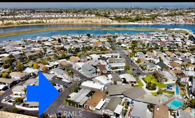 Newport Beach, CA 92660,241 Plymouth Avenue