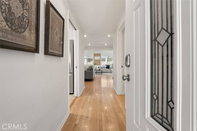 La Crescenta, CA 91214,5518 Terrace Drive