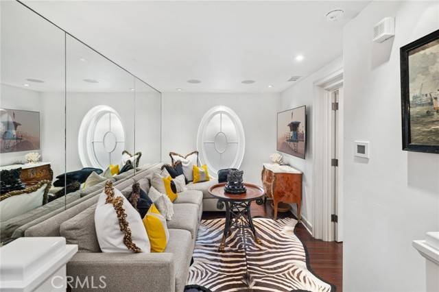 Newport Beach, CA 92660,1030 Bayside Cove #702