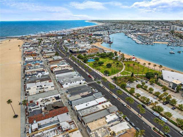 Newport Beach, CA 92663,1623 W Balboa Boulevard