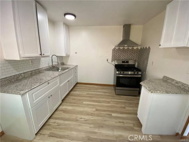 San Clemente, CA 92672,156 W Escalones #D