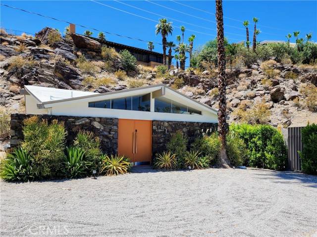 Palm Springs, CA 92264,2499 S Palm Canyon Drive