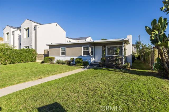 Newport Beach, CA 92663,524 Tustin Avenue