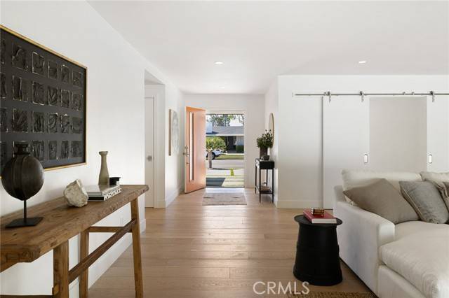Newport Beach, CA 92660,1628 Santiago Drive