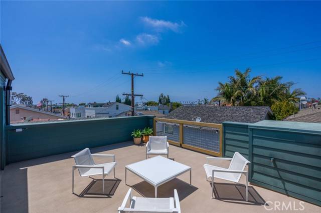 Corona Del Mar (newport Beach), CA 92625,619 marguerite