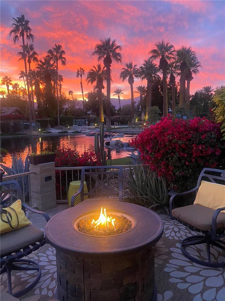 Palm Desert, CA 92211,75 Laredo Lane