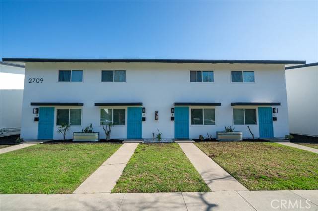 Santa Ana, CA 92707,2709 S Baker Street