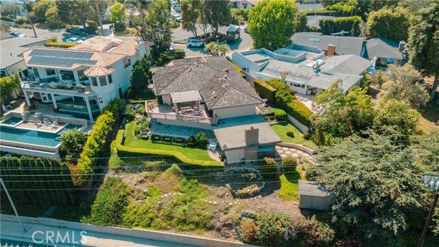 Newport Beach, CA 92663,730 Saint James Place