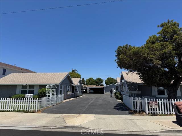 Costa Mesa, CA 92627,364 16th Place #A