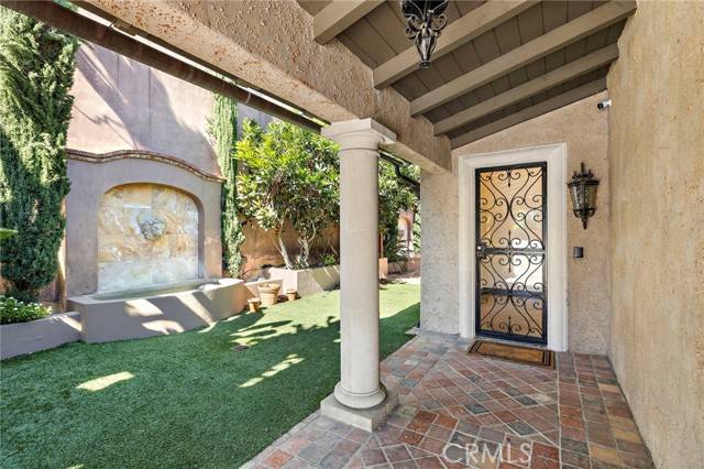 Beverly Hills, CA 90210,1316 Beverly Grove Place