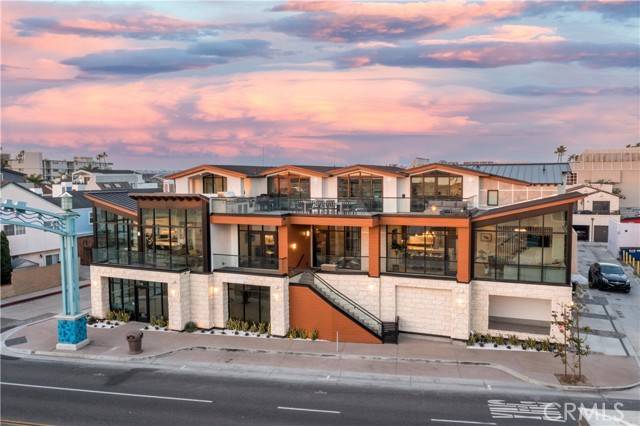 Newport Beach, CA 92661,502 E Balboa Boulevard