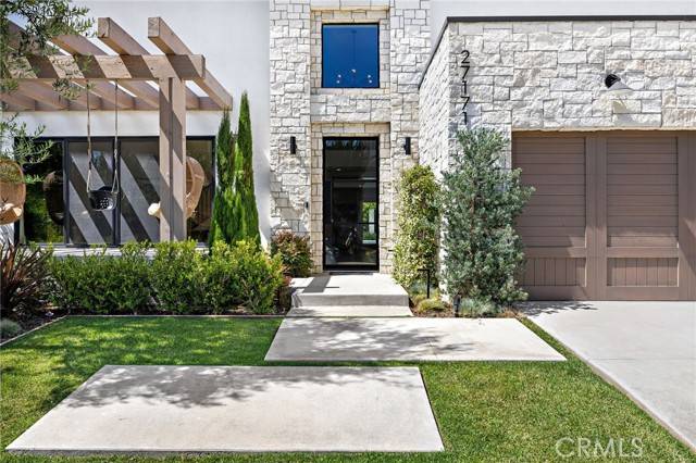 San Juan Capistrano, CA 92675,27171 Calle Delgado