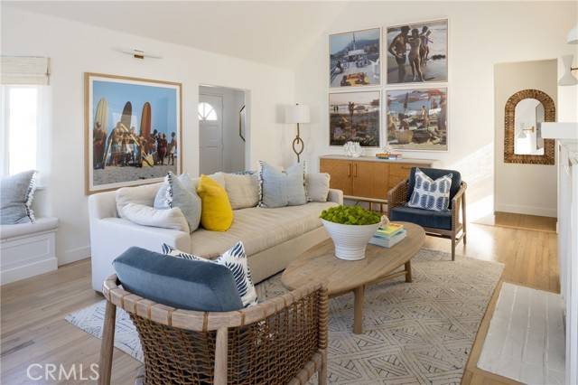 Laguna Beach, CA 92651,265 Myrtle Street #A