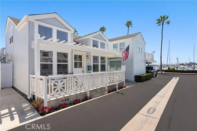 Newport Beach, CA 92663,45 Drake Street