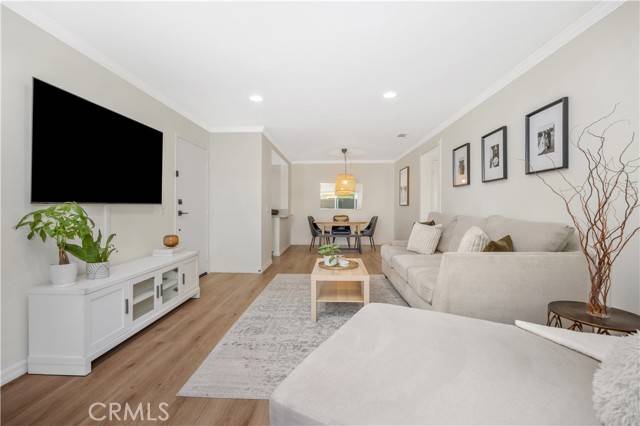 Yorba Linda, CA 92887,23482 Cambridge Road #294