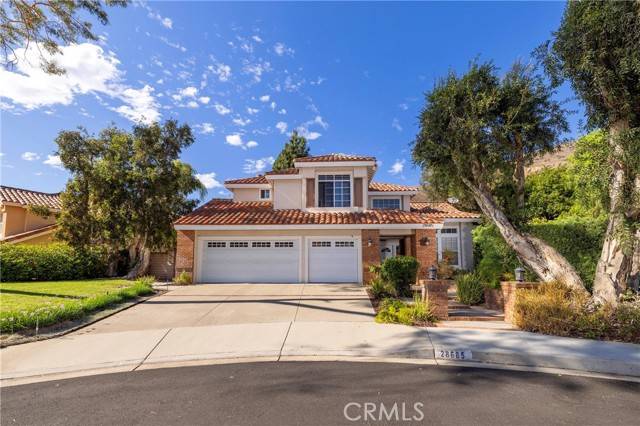 Yorba Linda, CA 92887,28685 Morning Dew Way