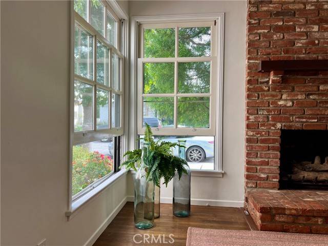 Long Beach, CA 90803,221 Saint Joseph