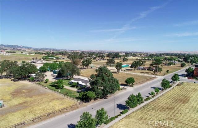 Paso Robles, CA 93446,3405 Golden Hill Road