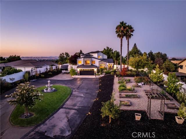 Paso Robles, CA 93446,925 Osos Way