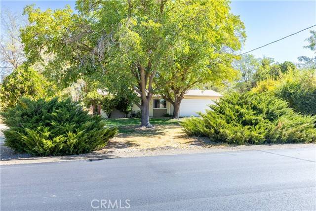 Paso Robles, CA 93446,390 Whitley Gardens Drive