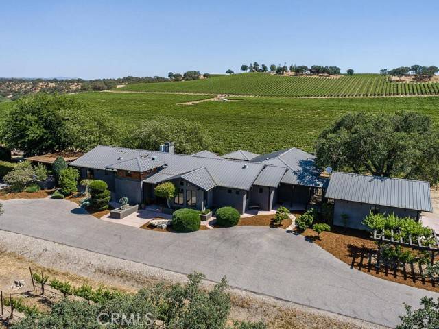 Paso Robles, CA 93446,7790 Airport Road